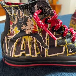 Converse x DC Comics | The Dark Knight Rises Bane Low Top Sneakers